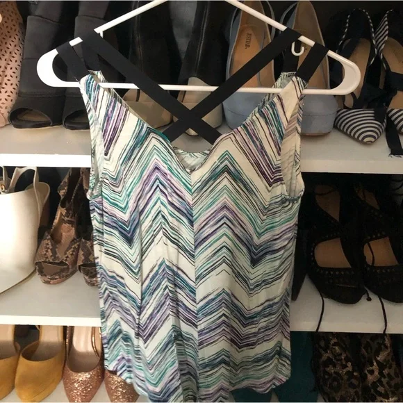 Maurice’s XS small tank - Picture 2 of 3